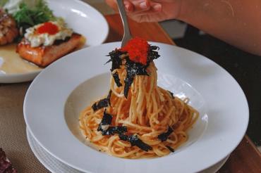 TOBIKO CREAM PASTA